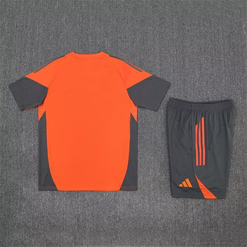 Shorts 25