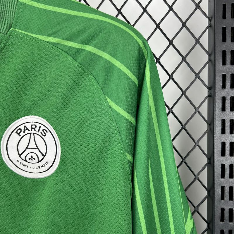 Paris Saint Germain Goalkeeper Green Jersey 2024/2025 - Long Sleeve