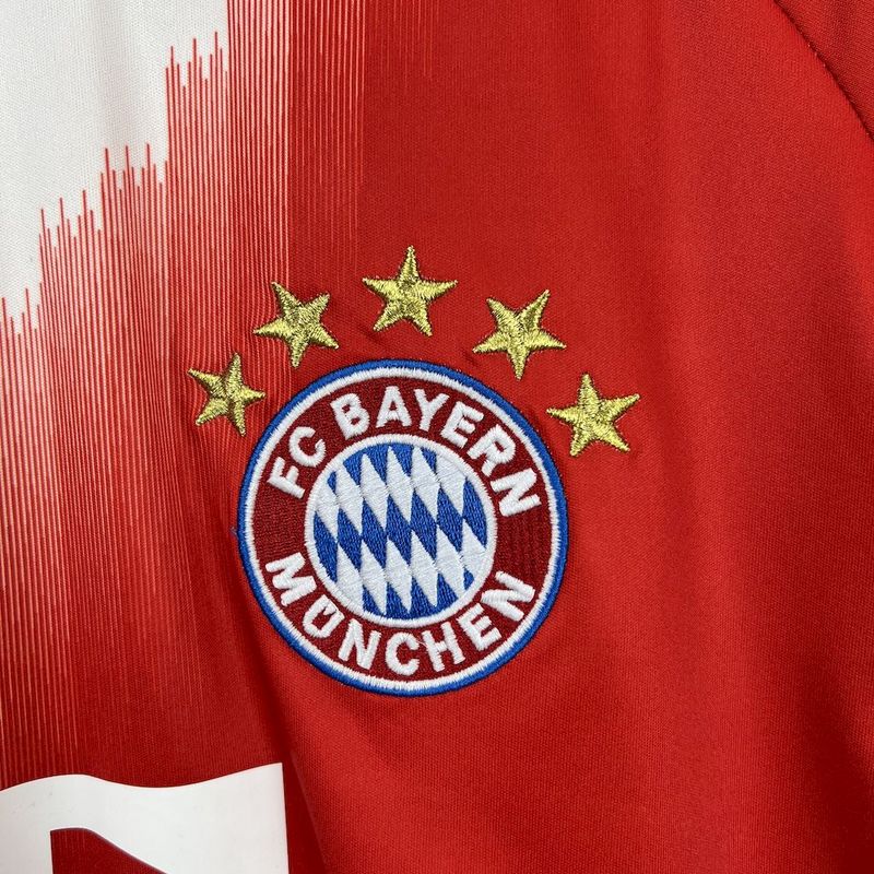 Bayern Munich Home Jersey 2025/26 - Müller Special Edition