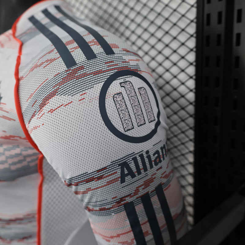 Bayern Munich Player Jersey Away 2025/26- Long Sleeve