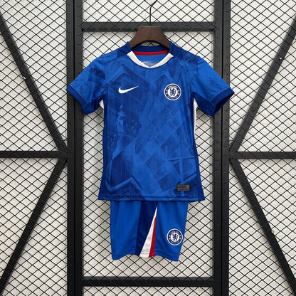 Home 25/26 Kids Kit