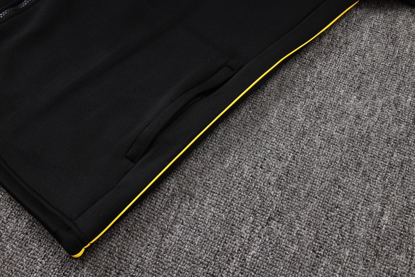 Tracksuit 26/27