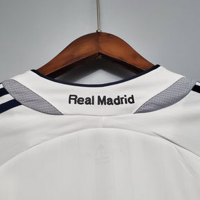 Real Madrid Retro Home Jersey 2006/2007 - Long Sleeve