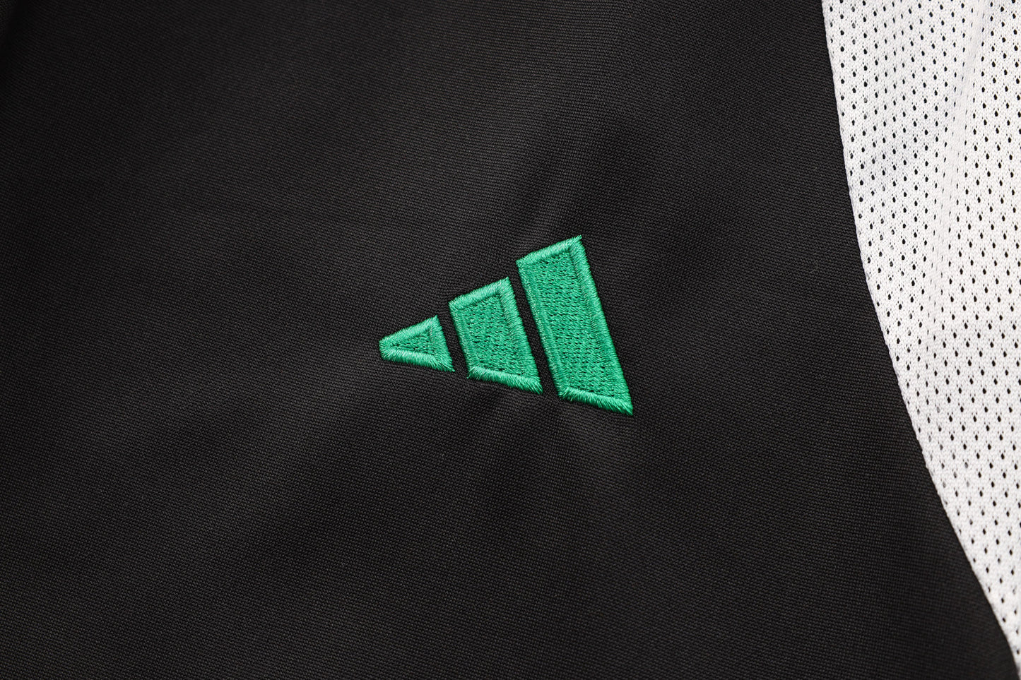 Tracksuit 24/25