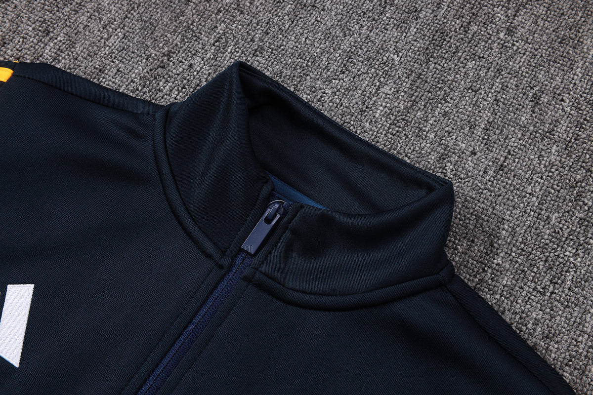 Tracksuit 26/27