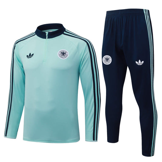 Trainingsanzug 26