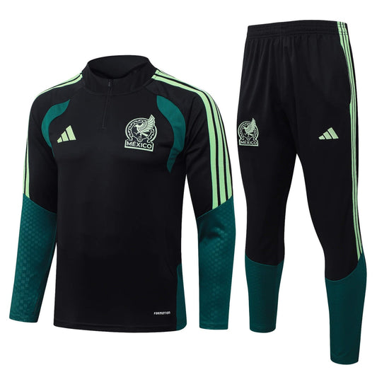 Trainingsanzug 26