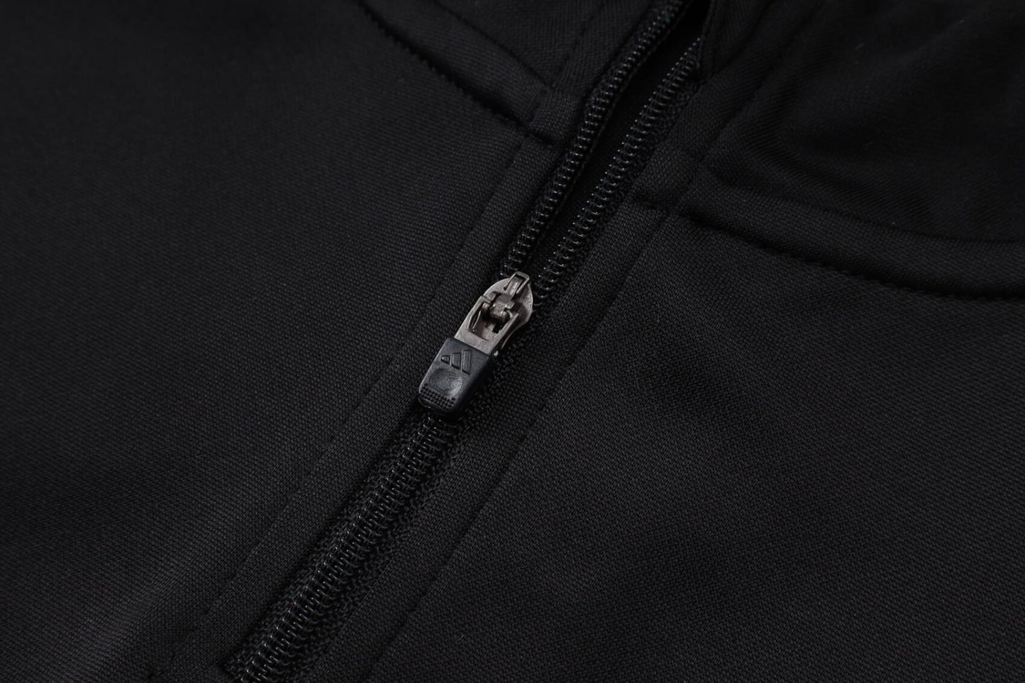 Tracksuit 26