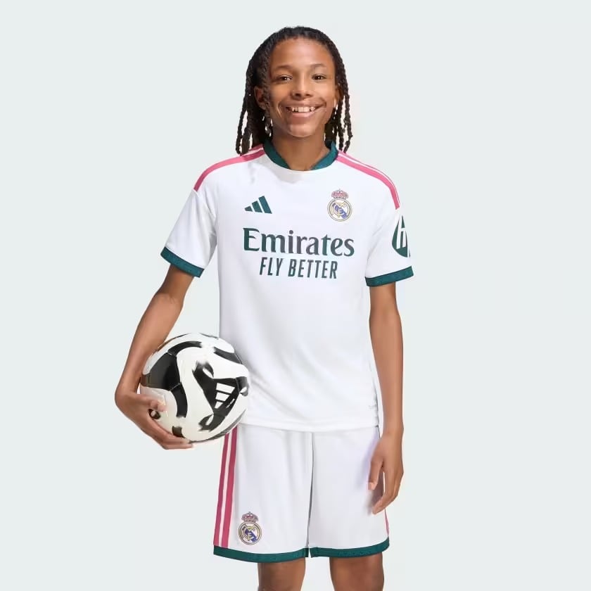 Home 26/27 Kids Kit