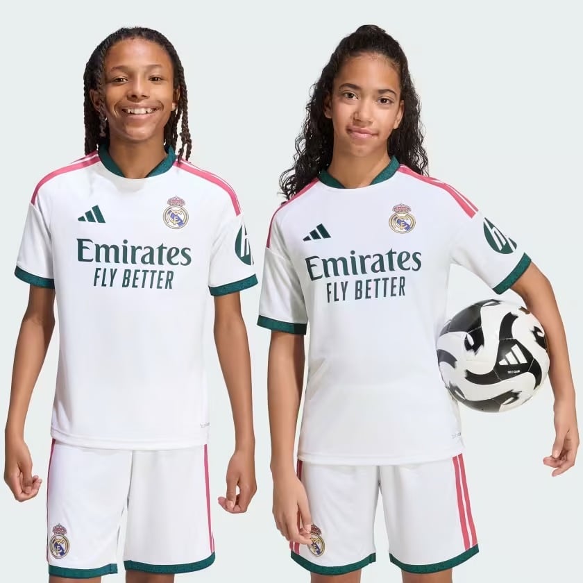 Home 26/27 Kids Kit