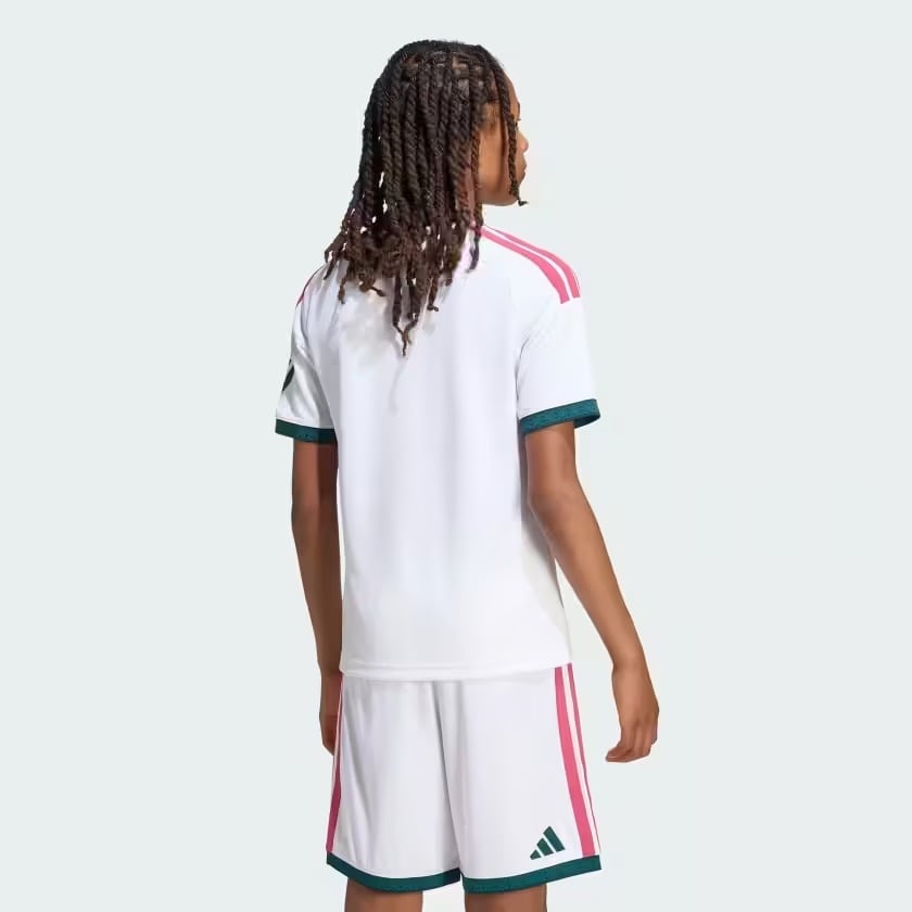 Home 26/27 Kids Kit