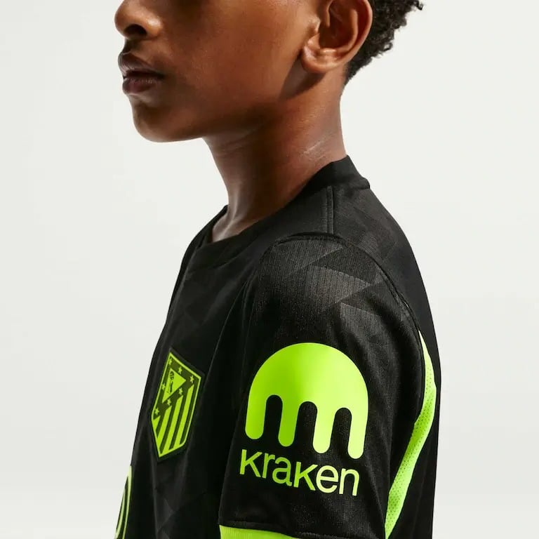 Away 26/27 Kids Kit