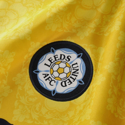 Leeds United 2026/27 Away Jersey – Detail