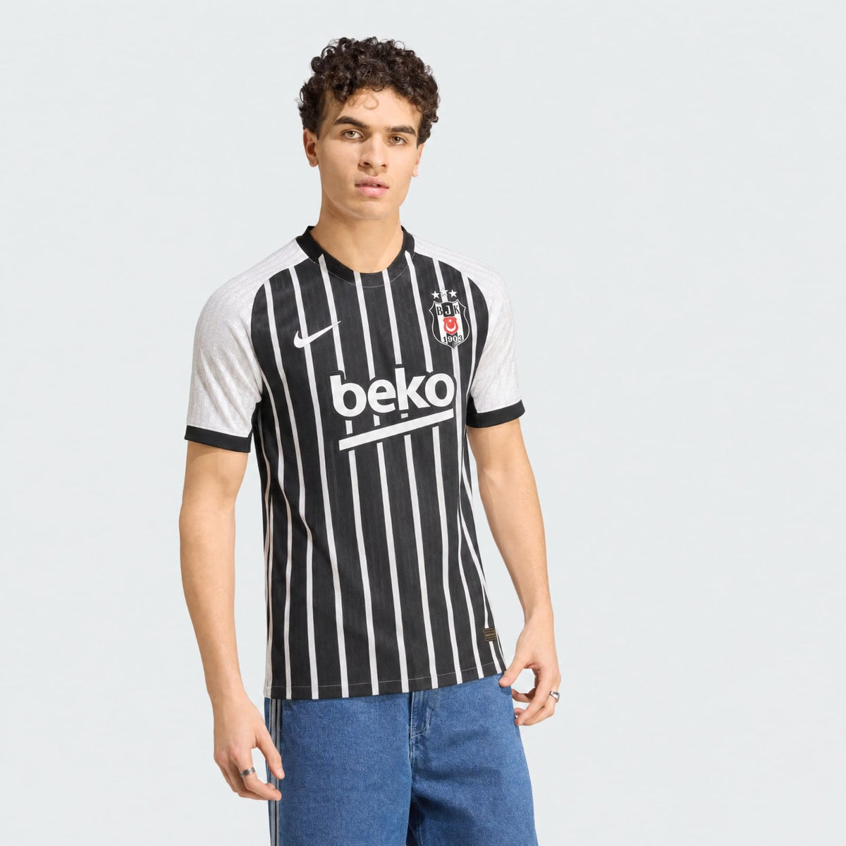 Away 26/27 Men's Player Jersey