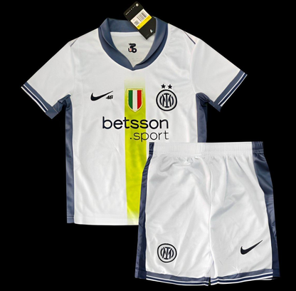 Away Kids Kit