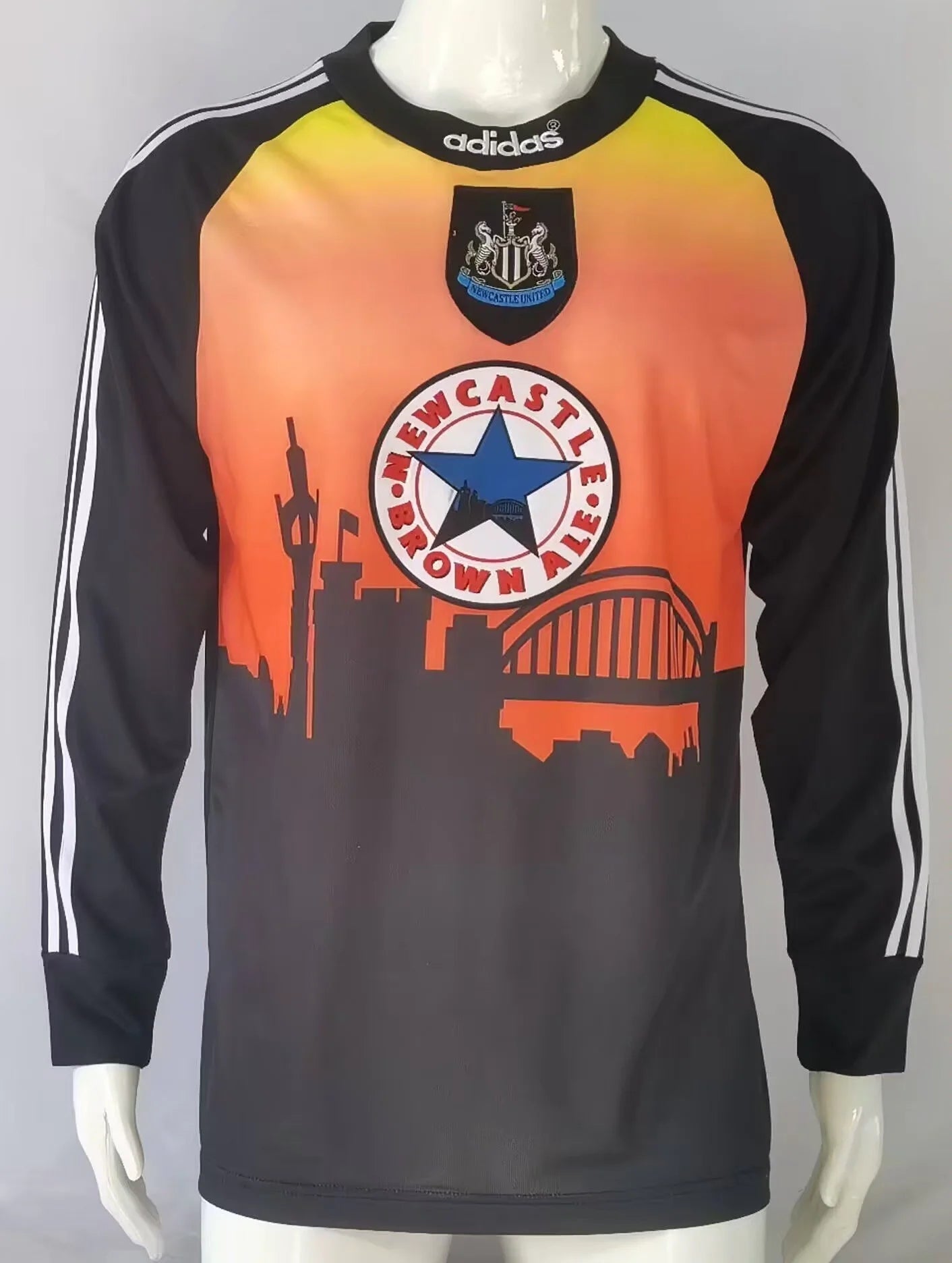 Retro Away 96/97 Men's Long Sleeve Jersey