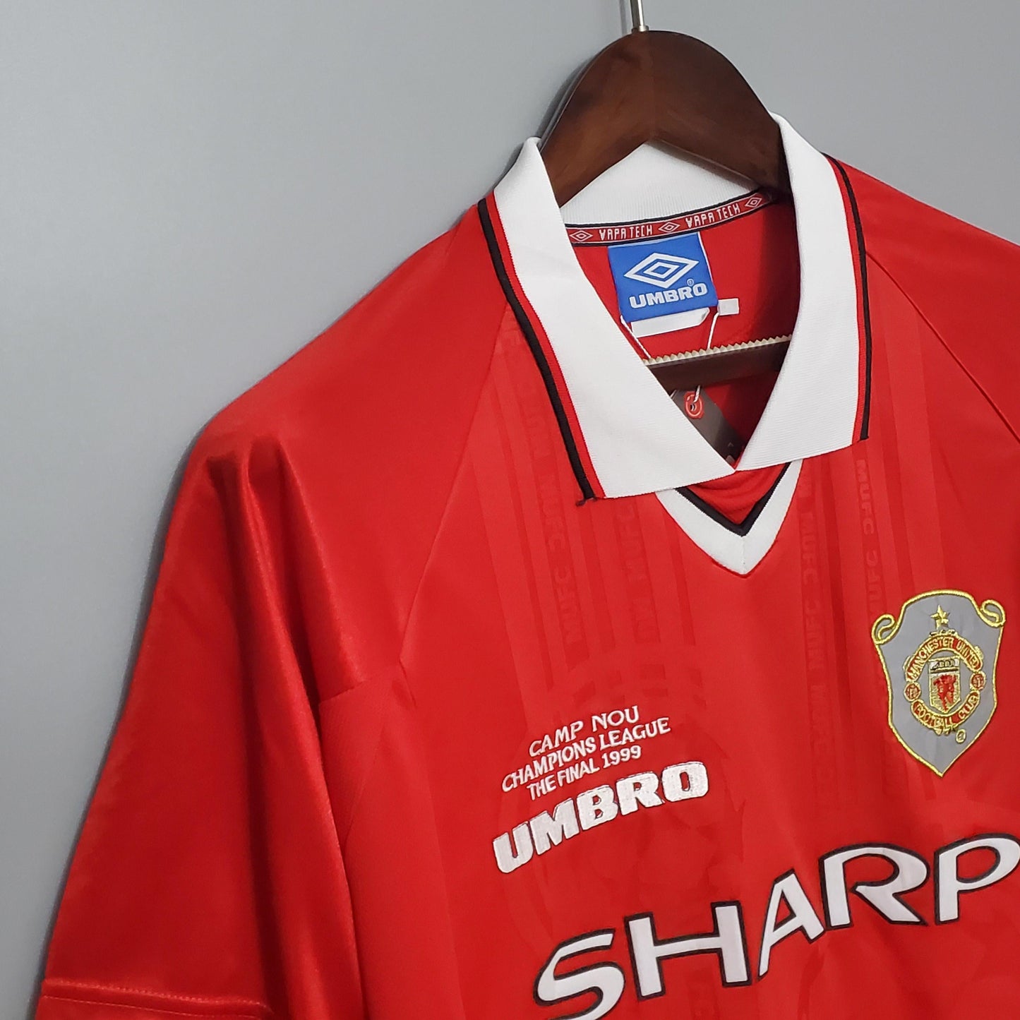 Retro Home 99/00 Men's Jersey