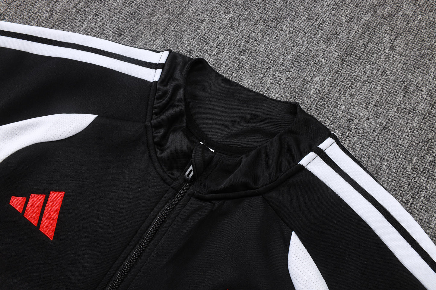 Tracksuit 26/27