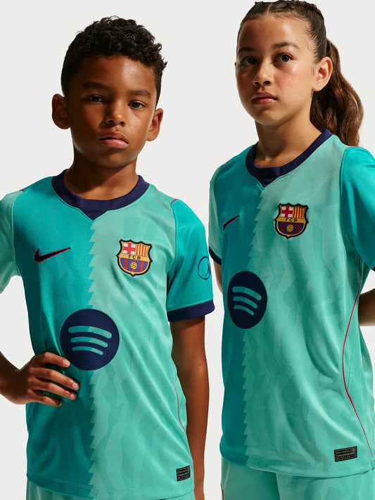 Drittes Kindertrikot 26/27