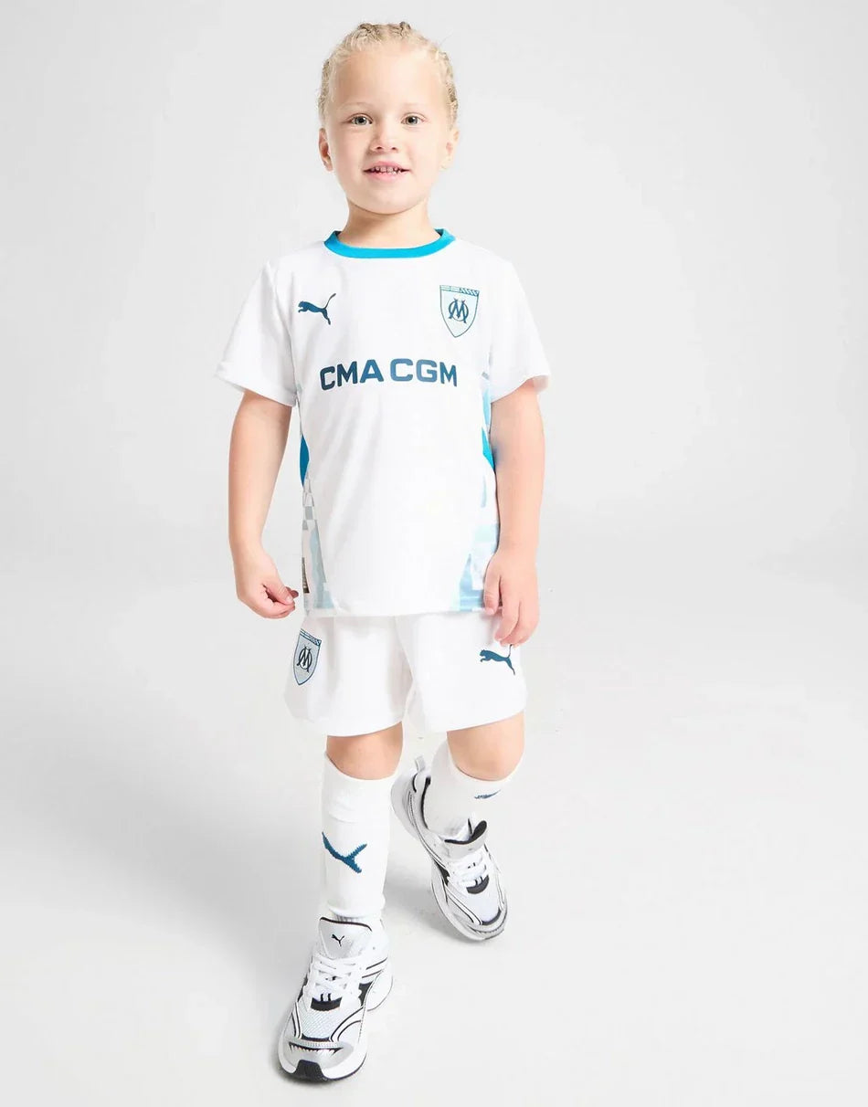 Home 24/25 Kids Kit