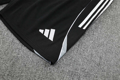 Training 25 Men's Kit