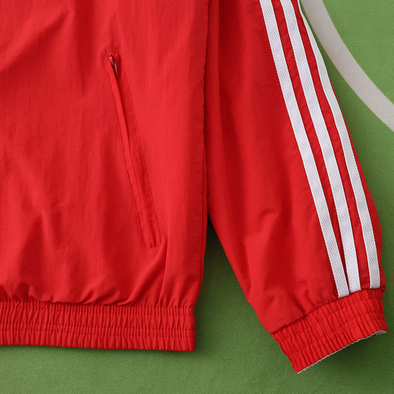 Windbreaker 25