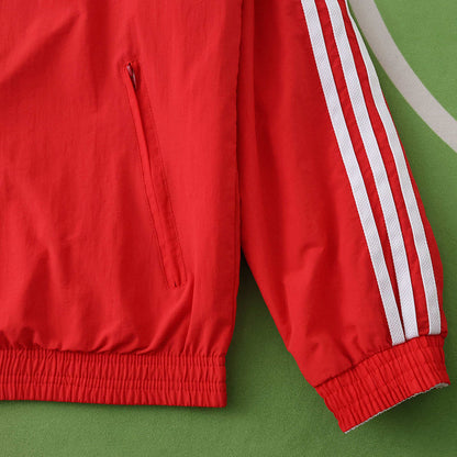 Windbreaker 25