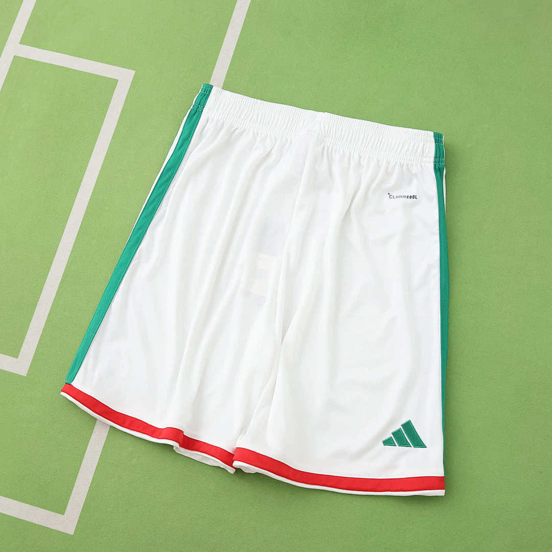 Shorts 26