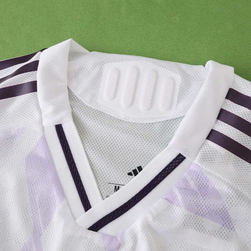 Manchester United Player Away Jersey 2025/26 - Long Sleeve