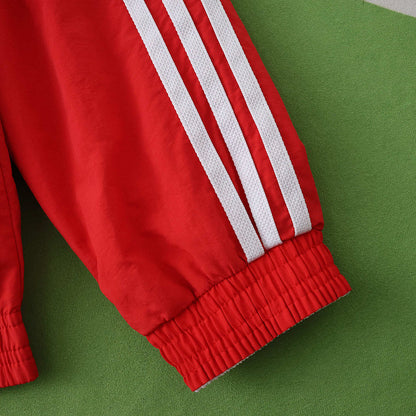 Windbreaker 25