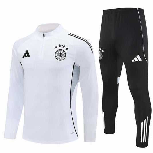 Trainingsanzug