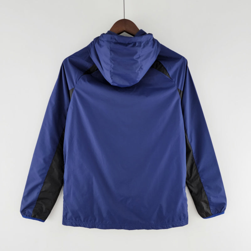 Windbreaker 25