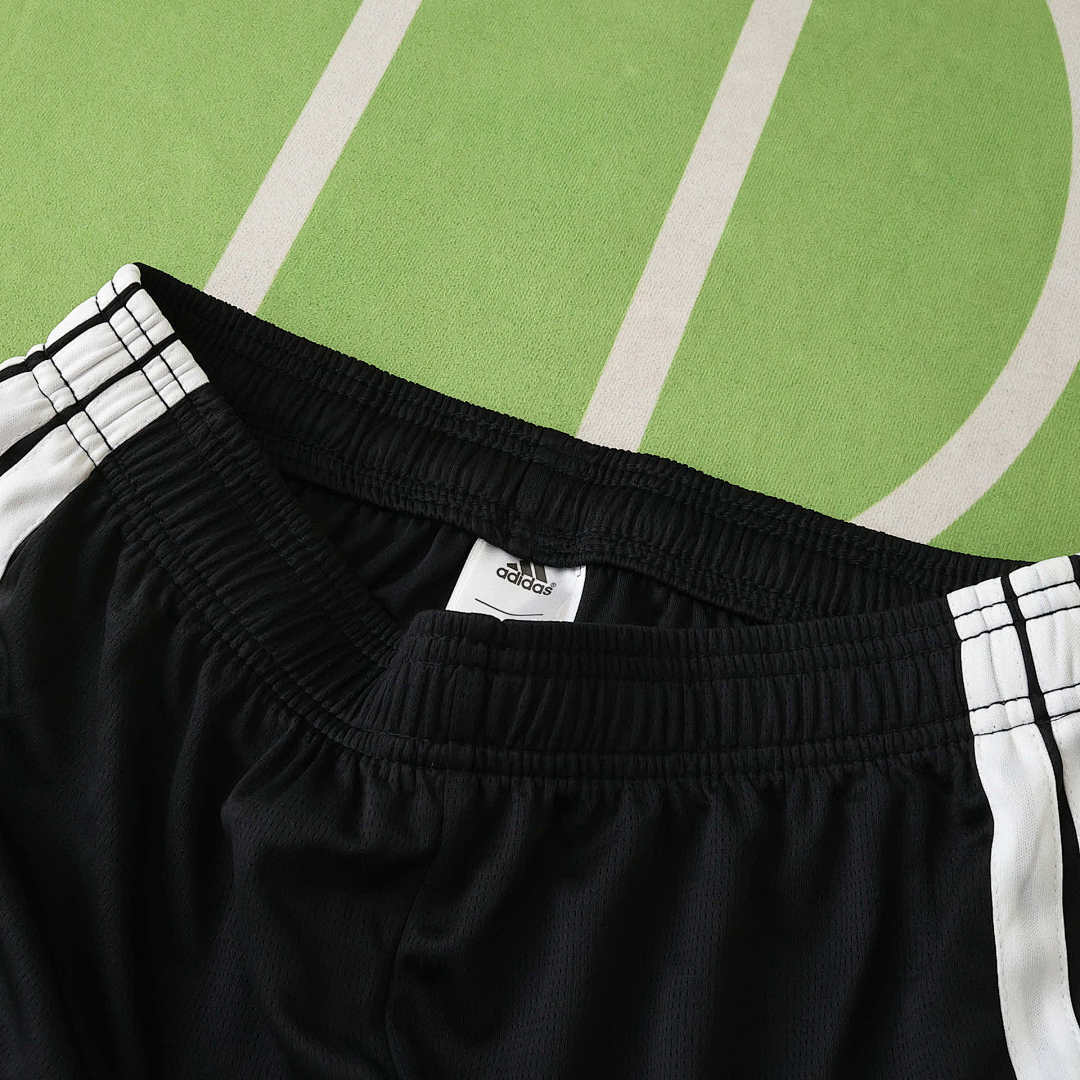 Shorts 26