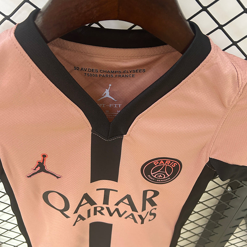 Third 24/25 Kids Kit