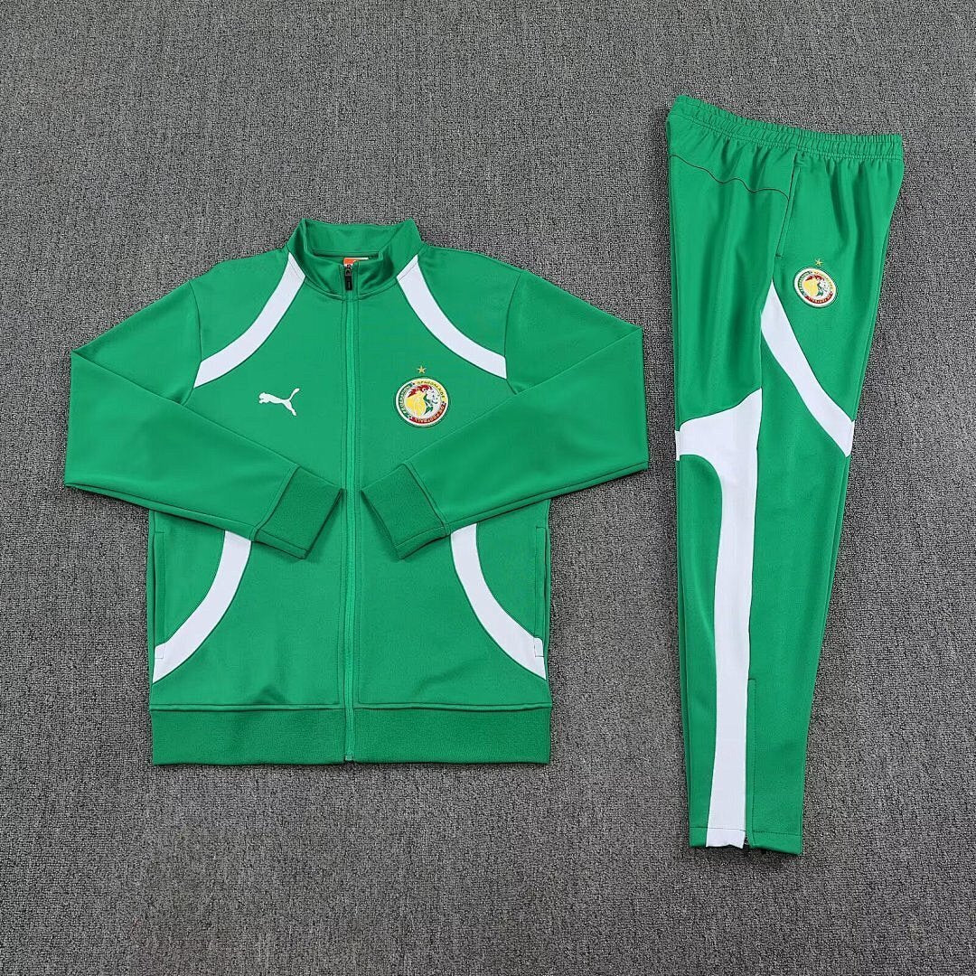 Tracksuit 25