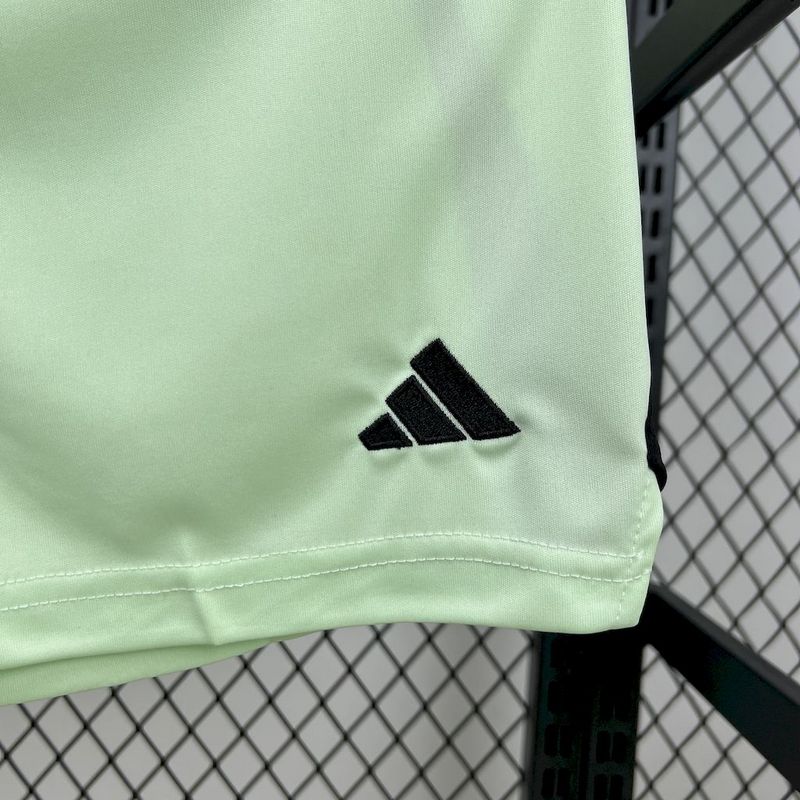 Goalkeeper 25/26 Kids Kit