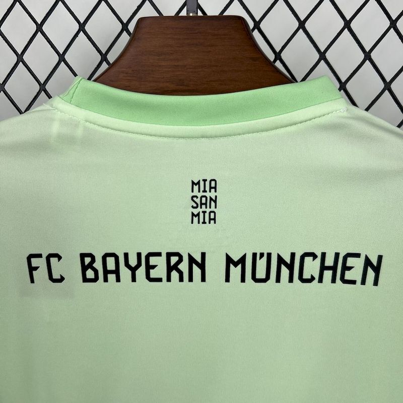 Goalkeeper 25/26 Kids Kit