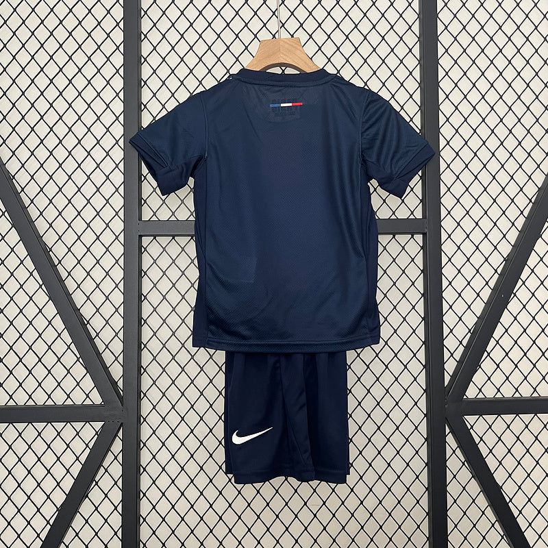 Home 24/25 Kids Kit