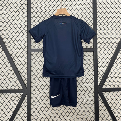 Home 24/25 Kids Kit