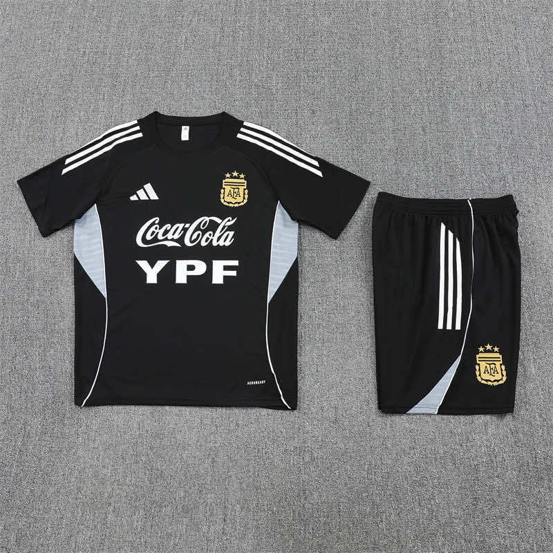 Training 25 Men's Kit