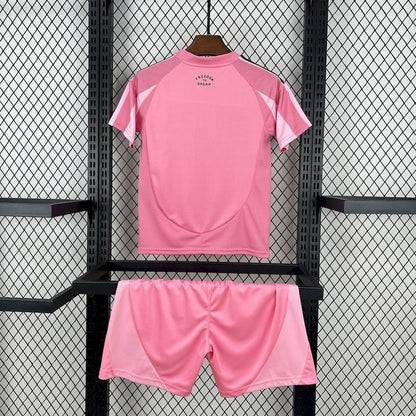Home 25/26 Kids Kit
