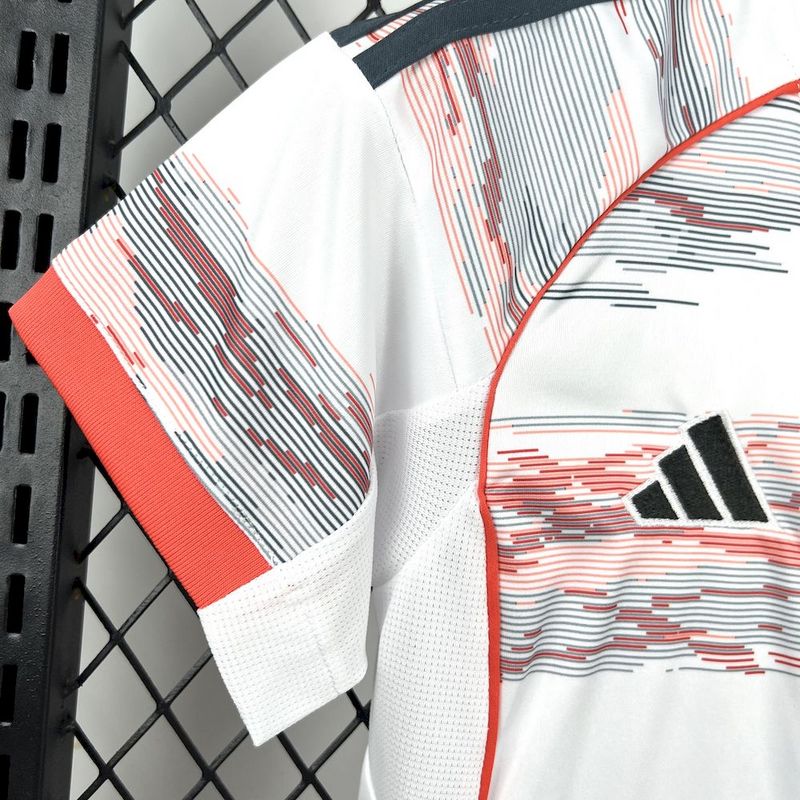 Away 25/26 Kids Kit
