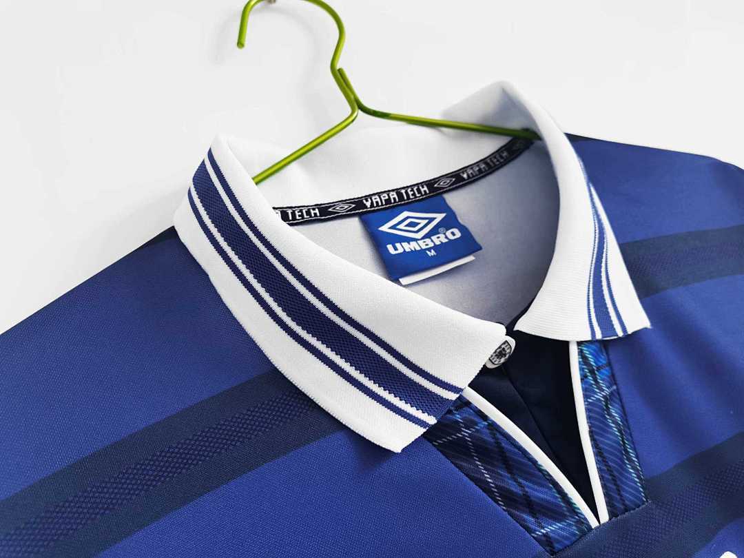 Retro Home 98/00 Men's Jersey