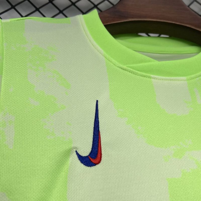 Third 24/25 Kids Kit