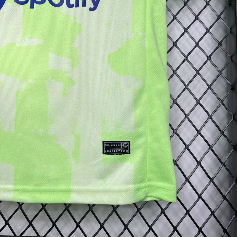 Third 24/25 Kids Kit