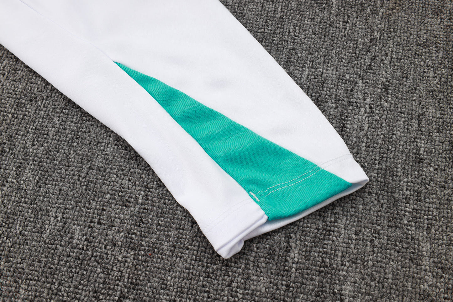 Tracksuit 24/25