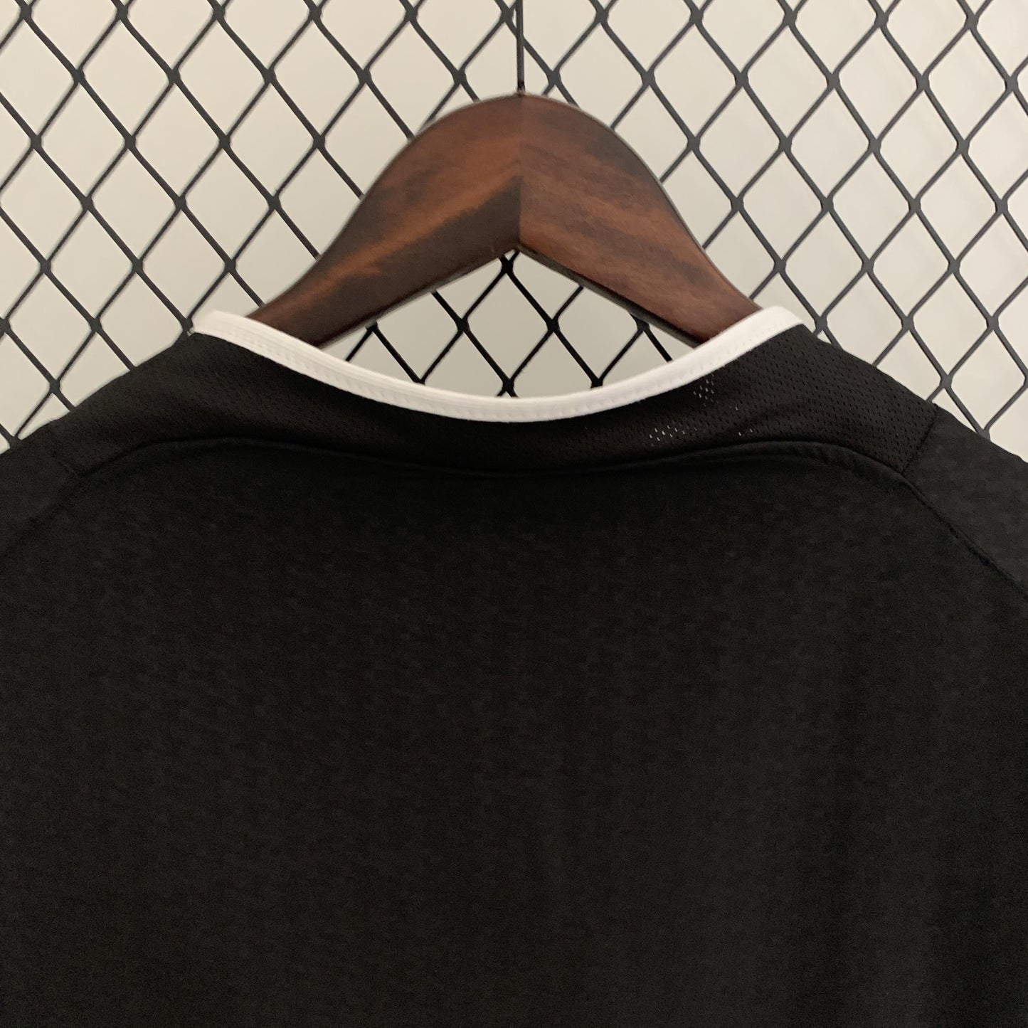 Retro Away 03/04 Men's Jersey
