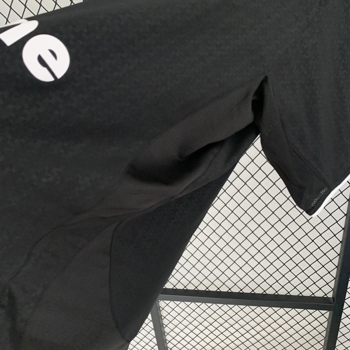Retro Away 03/04 Men's Jersey