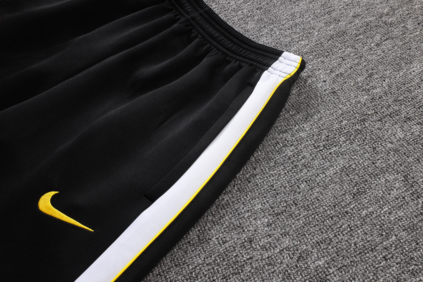 Tracksuit 26/27