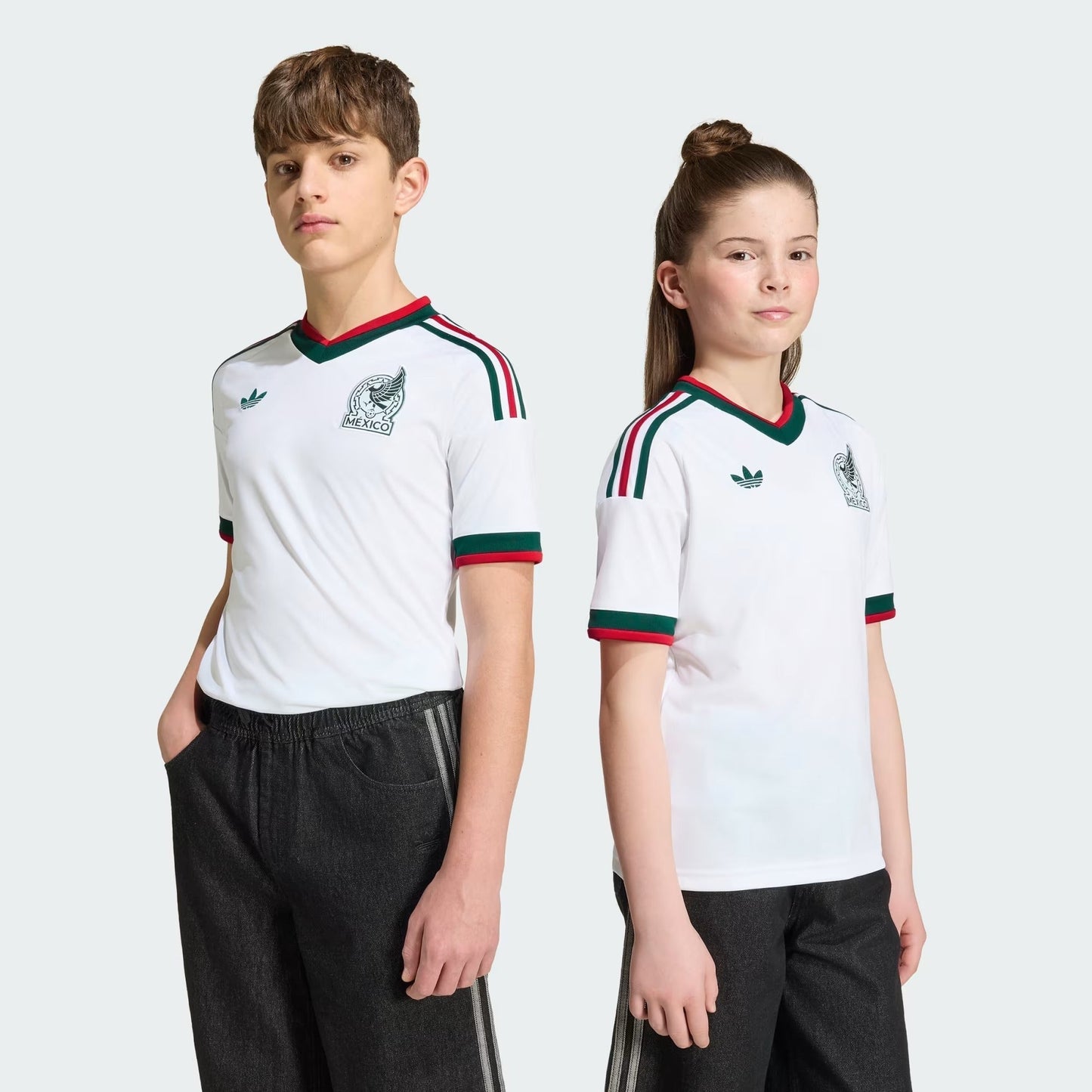 Away 26 Kids Kit